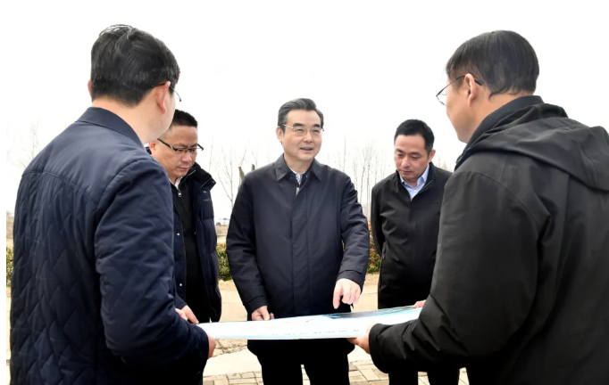 史志军调研生态环境保护暨巡河工作